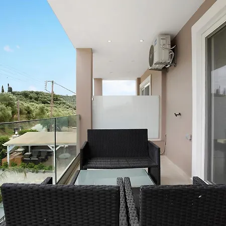 Dionysia 10 알리카나스